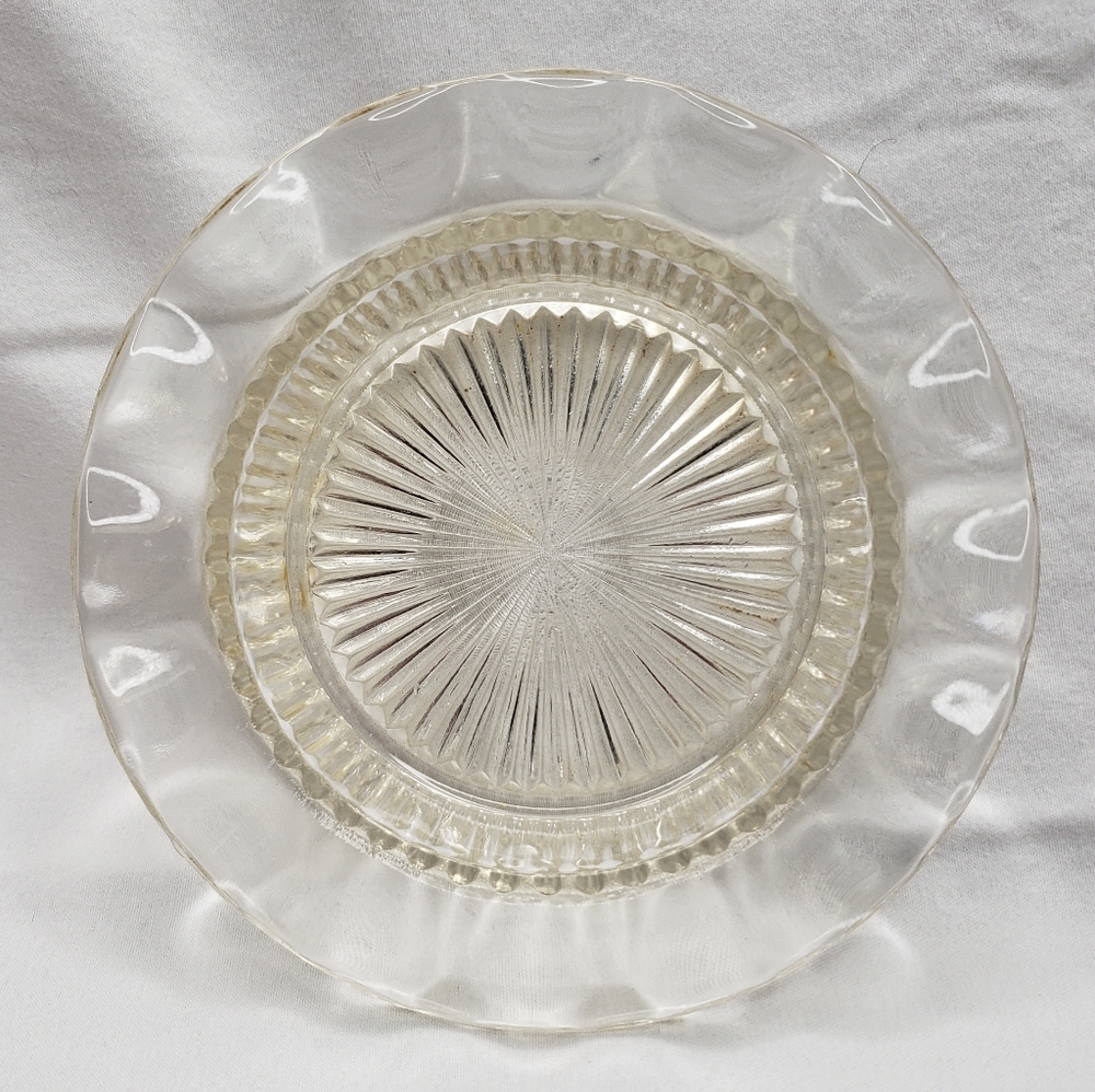 Small Vintage Pressed Glass Ruffled Edge Trinket Bowl